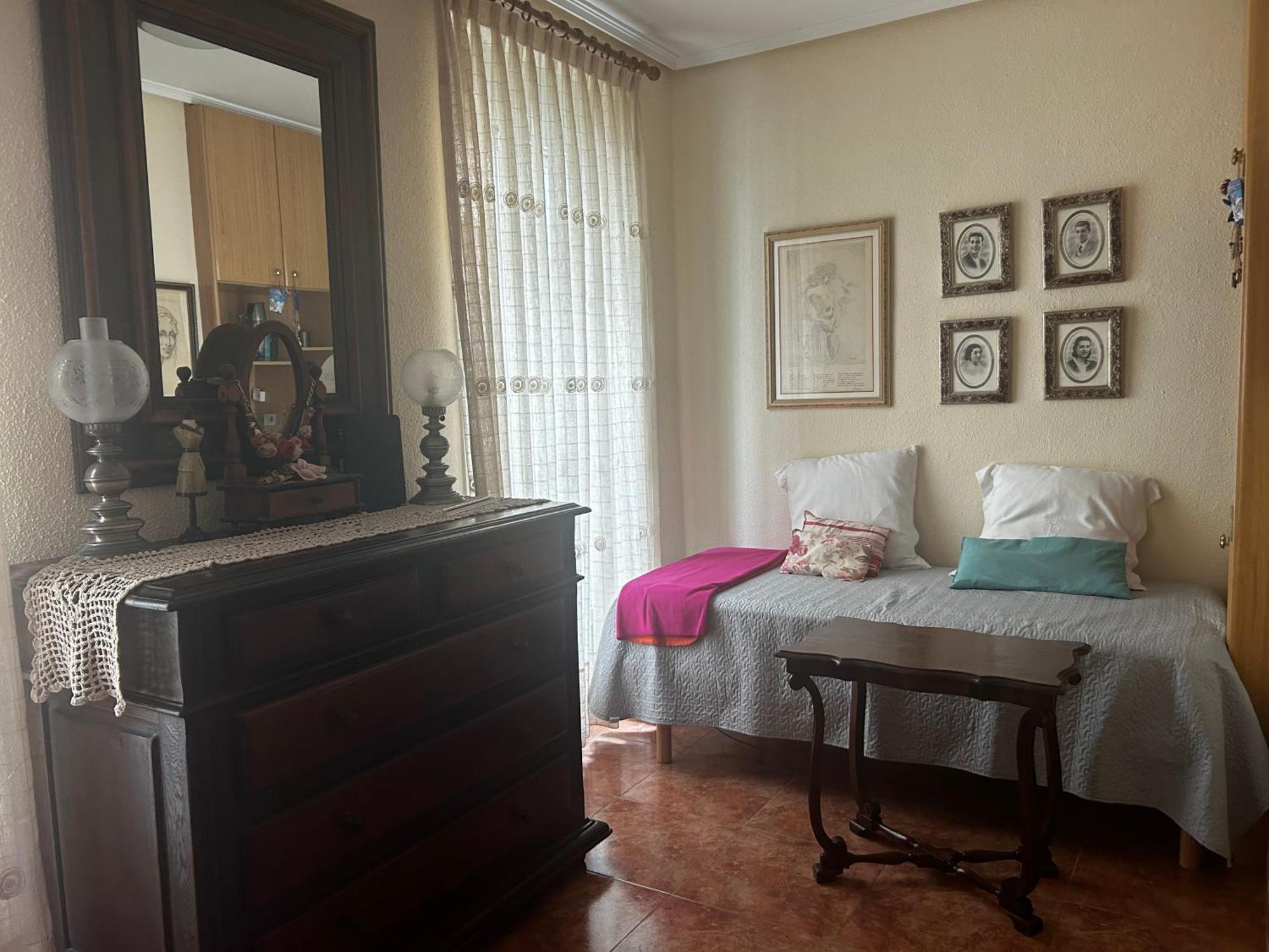 Habitacion Doble O Triple Corazon De Ruzafa Valencia Exterior photo