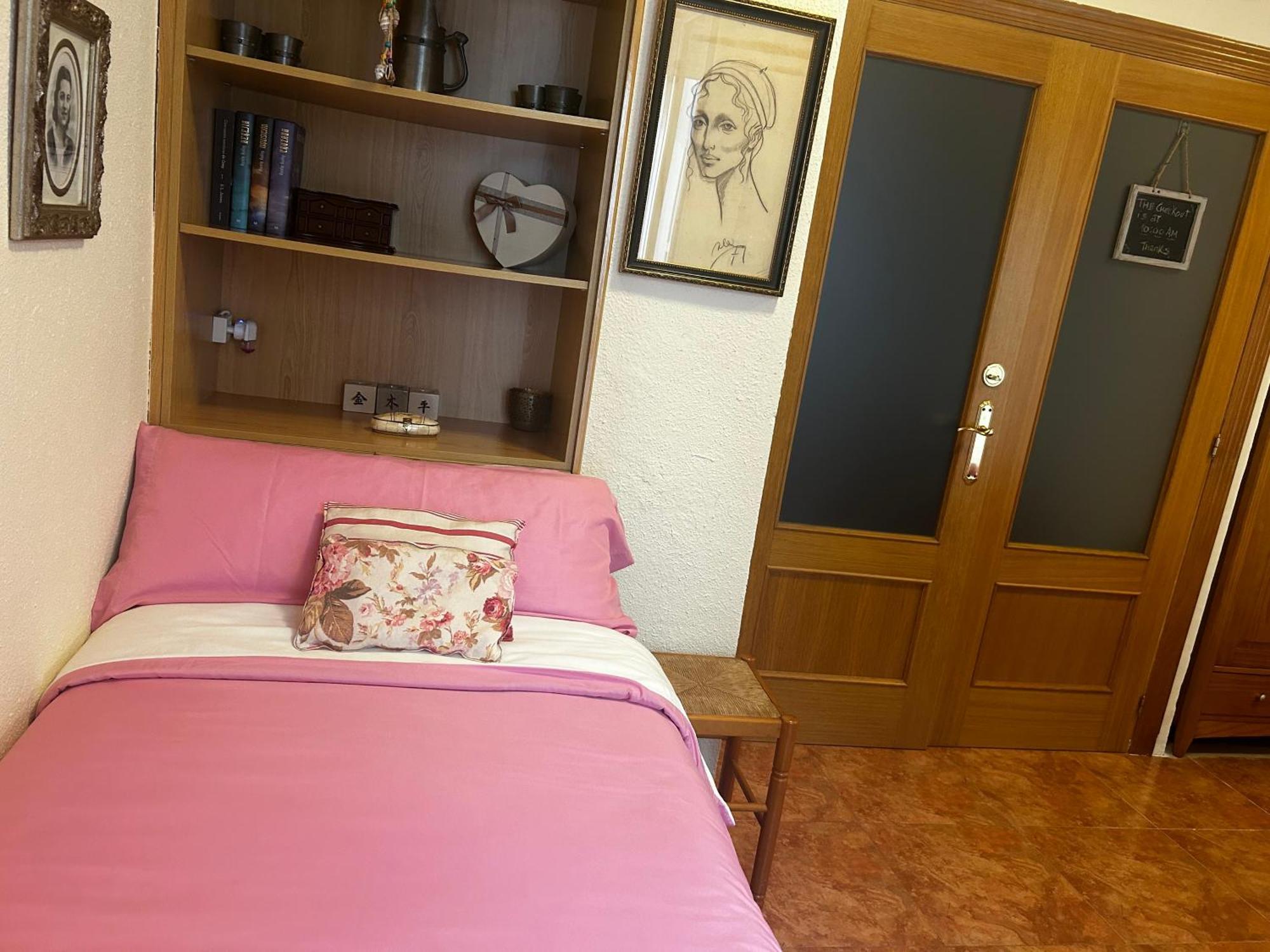 Habitacion Doble O Triple Corazon De Ruzafa Valencia Exterior photo